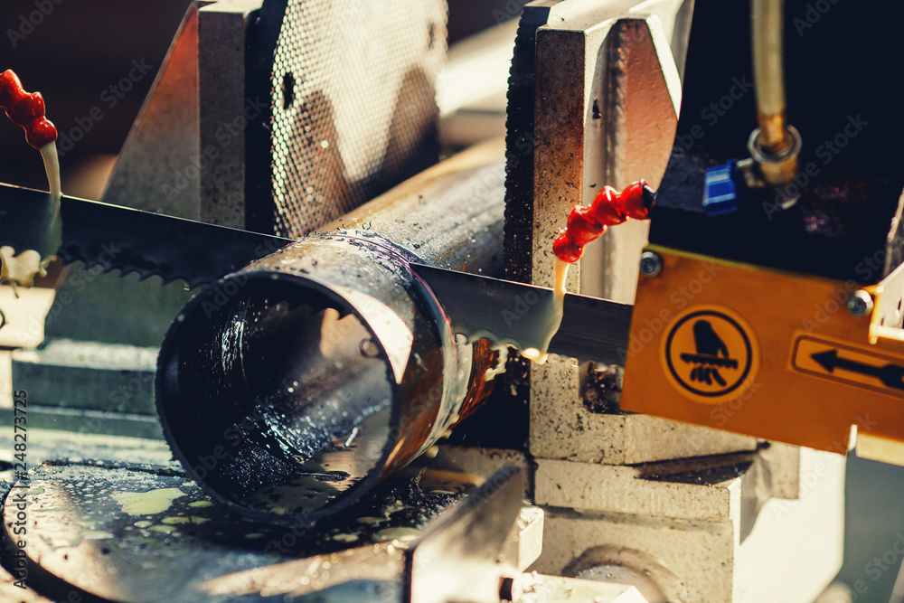 Horizontal Band Saw at AmeriSteel Metro Detroit